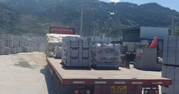 岳阳 芝麻白仿形路沿石，直形路沿石