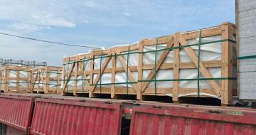 岳阳 芝麻白花岗岩地铺石出口专车-泰国游