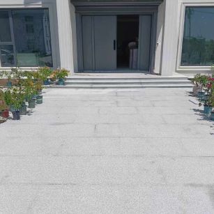 岳阳 芝麻白花岗岩地铺石地面铺装