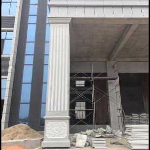 岳阳 芝麻白光面花岗岩门楼大柱（罗马柱）配雕花底座