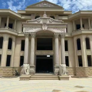 岳阳 黄金麻别墅外墙干挂，大柱，大象，蘑菇石，雕花板