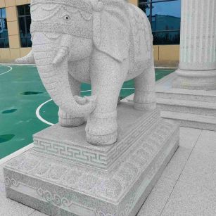 岳阳 白麻花岗岩动物异形石雕-大象