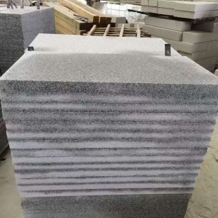 岳阳 芝麻白5公分火烧地铺成品，900*400，规格可定制