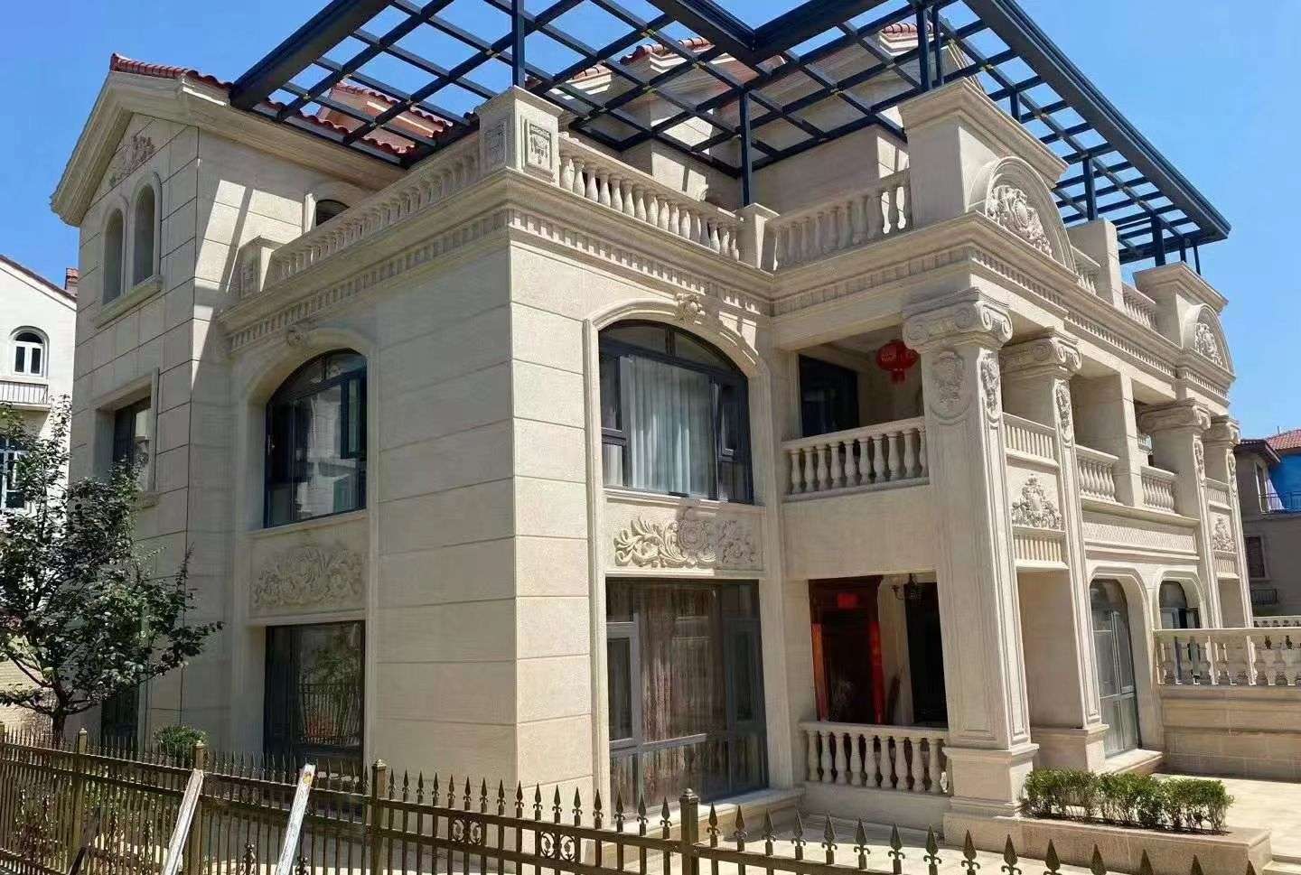 岳阳 黄金麻花岗岩荔枝面别墅外墙干挂