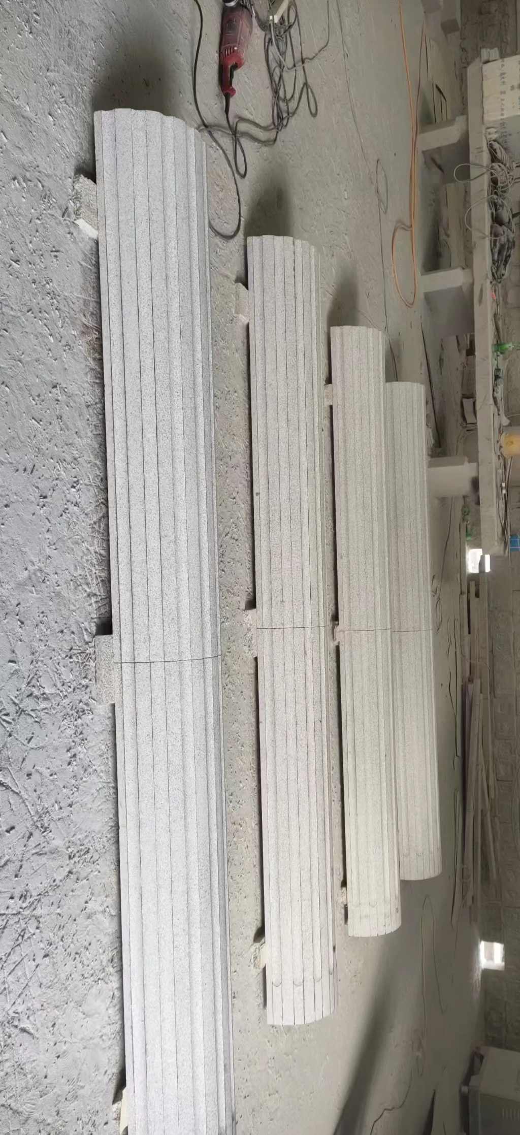 岳阳 花岗岩厂家带你看白麻花岗岩门楼大柱柱皮