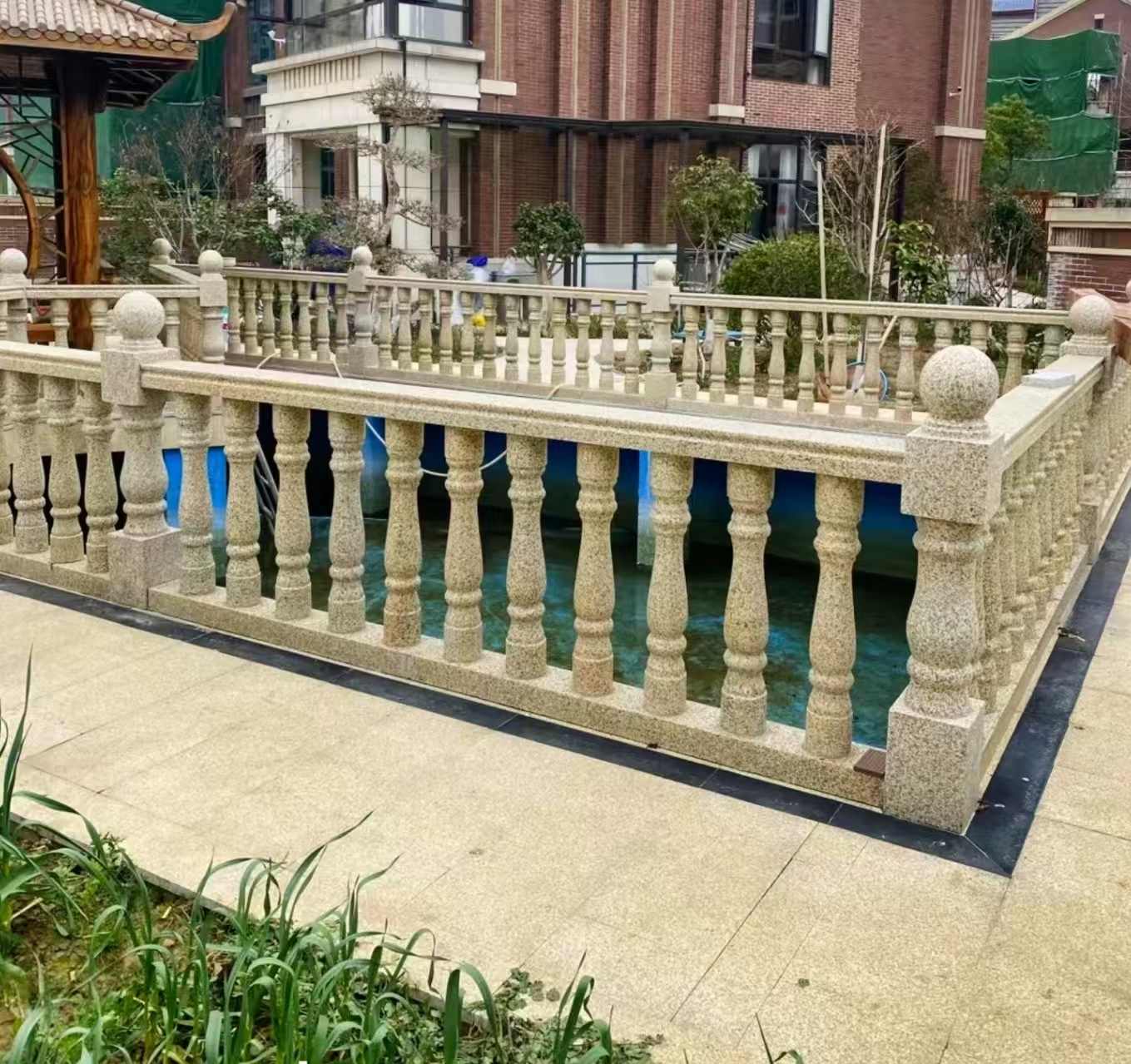 岳阳黄金麻花岗岩石材栏杆，扶手，将军柱，花瓶柱