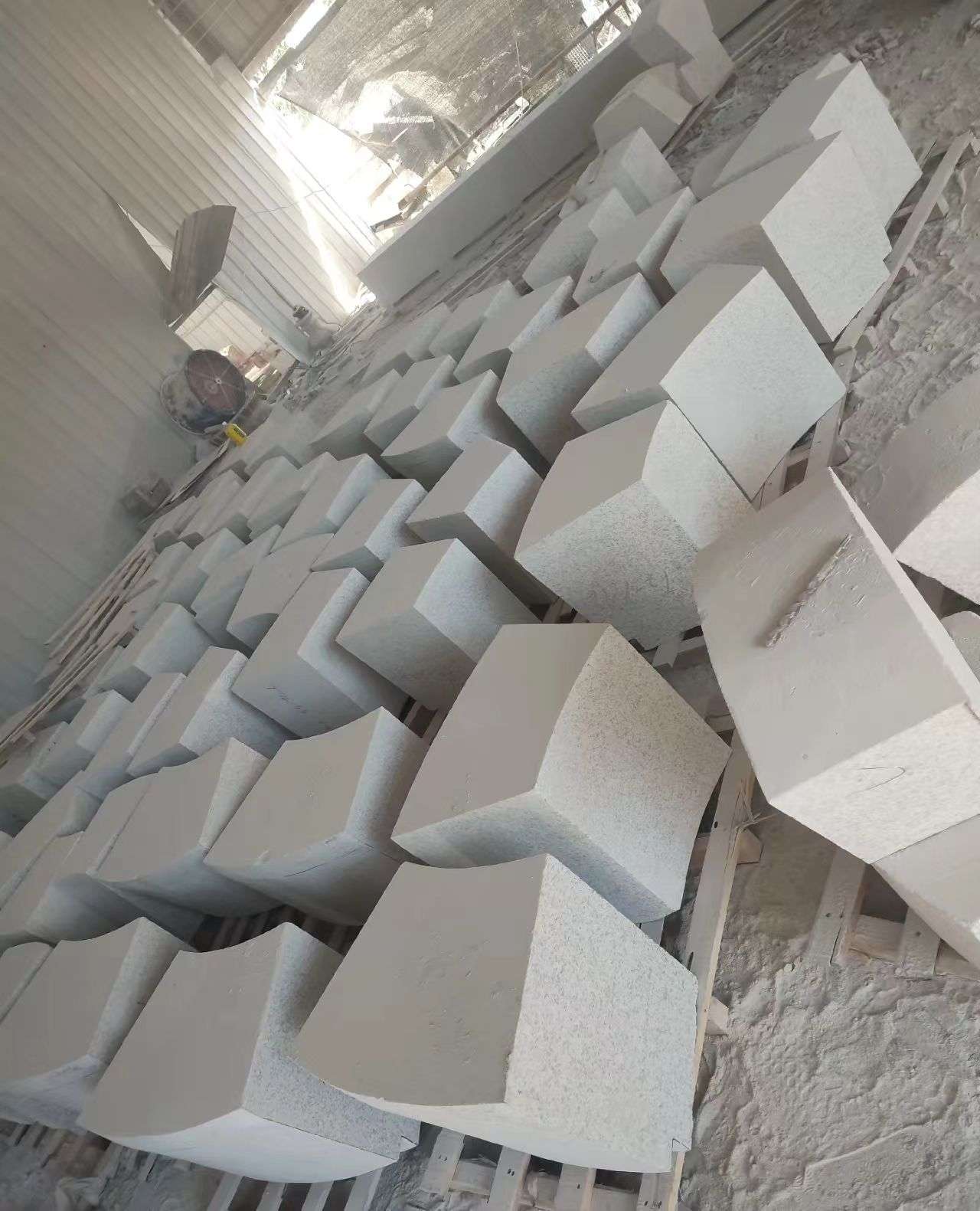 岳阳 白麻花岗岩异形坐凳