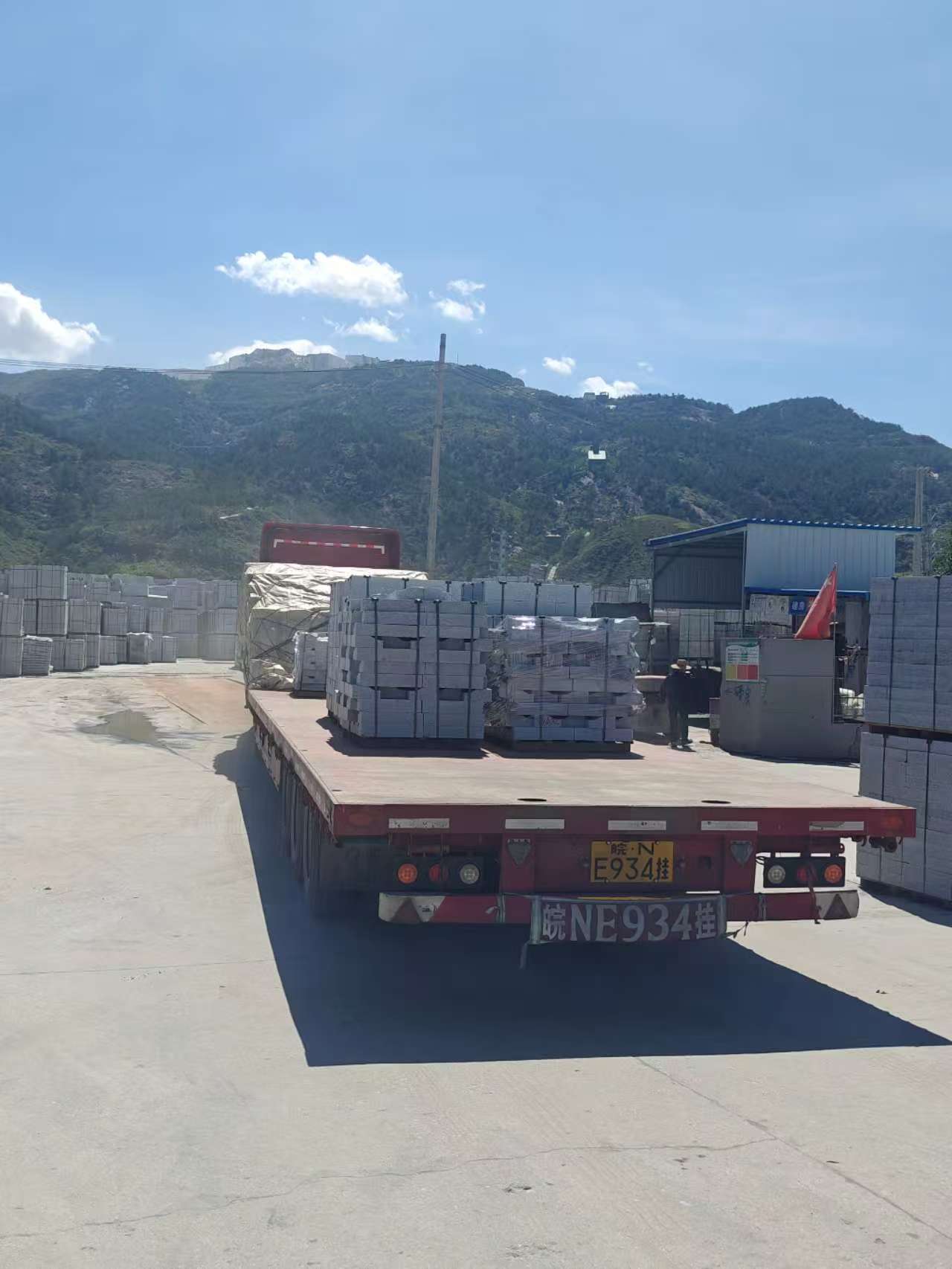 岳阳 芝麻白仿形路沿石，直形路沿石