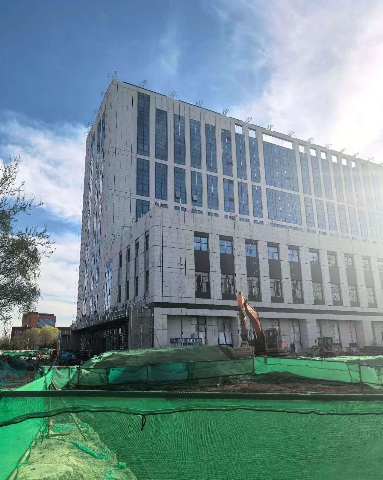 岳阳 白麻花岗岩石材外墙干挂