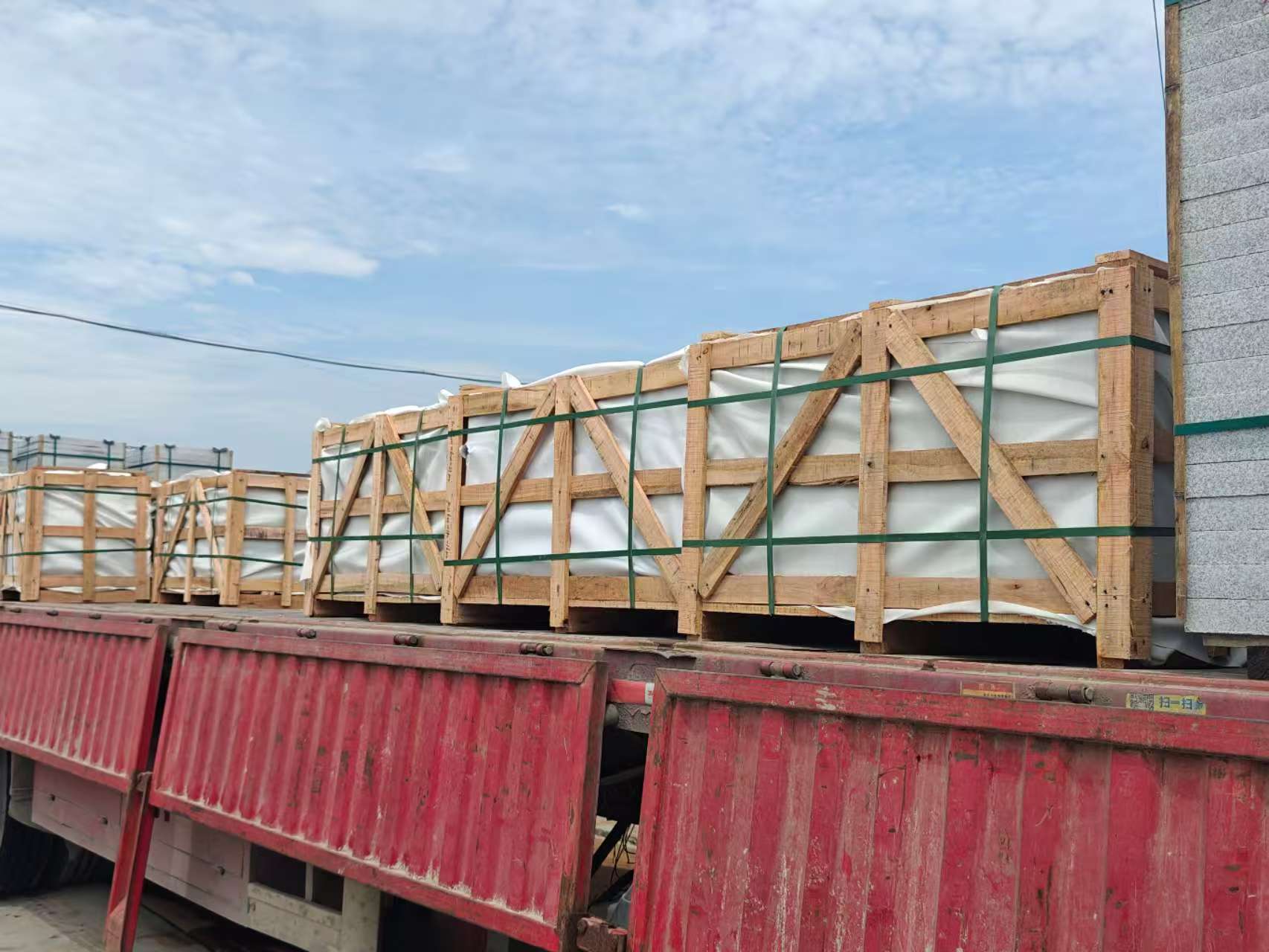 岳阳 芝麻白花岗岩地铺石出口专车-泰国游